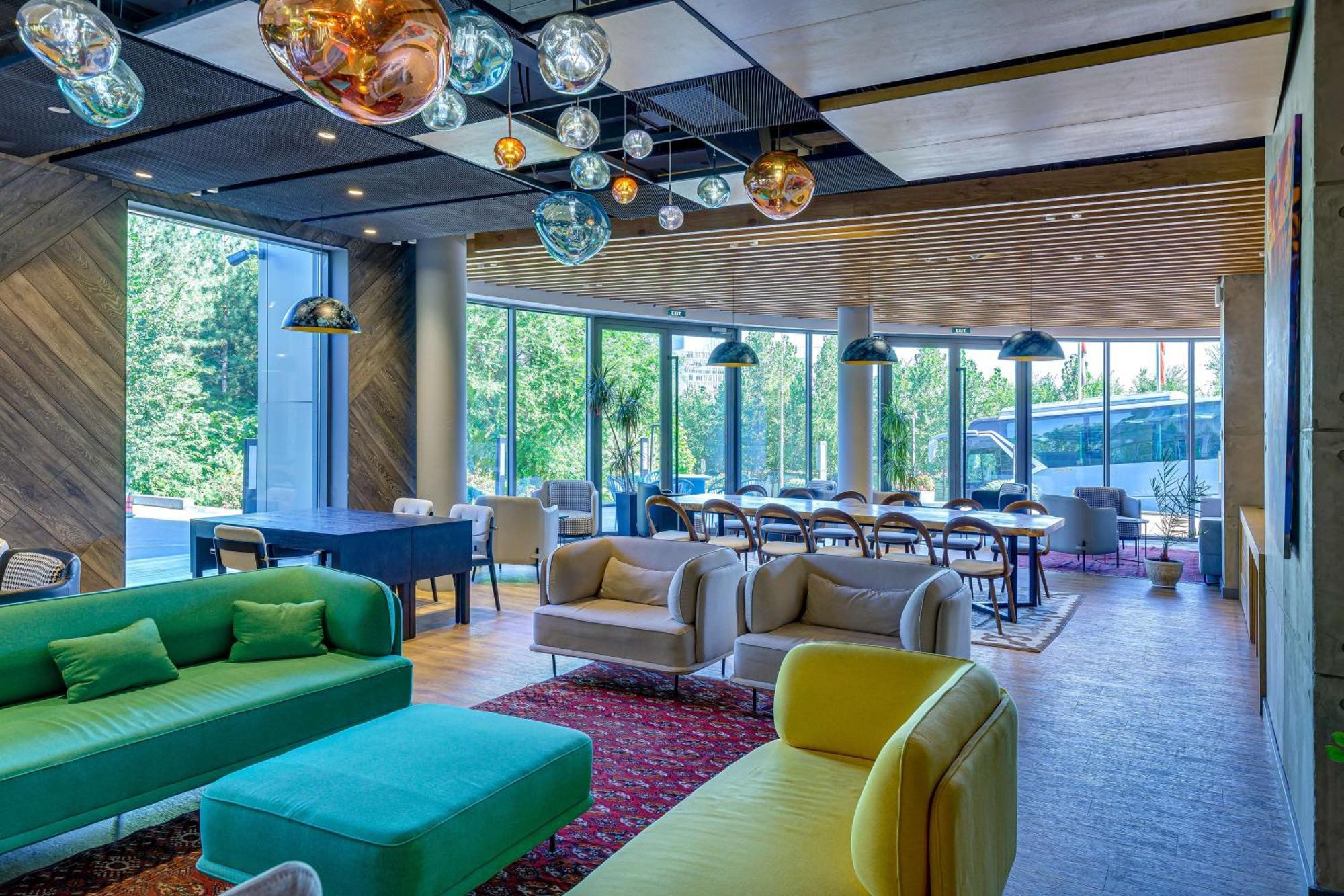 होटल Sadu Almaty, A Member Of Radisson Individuals